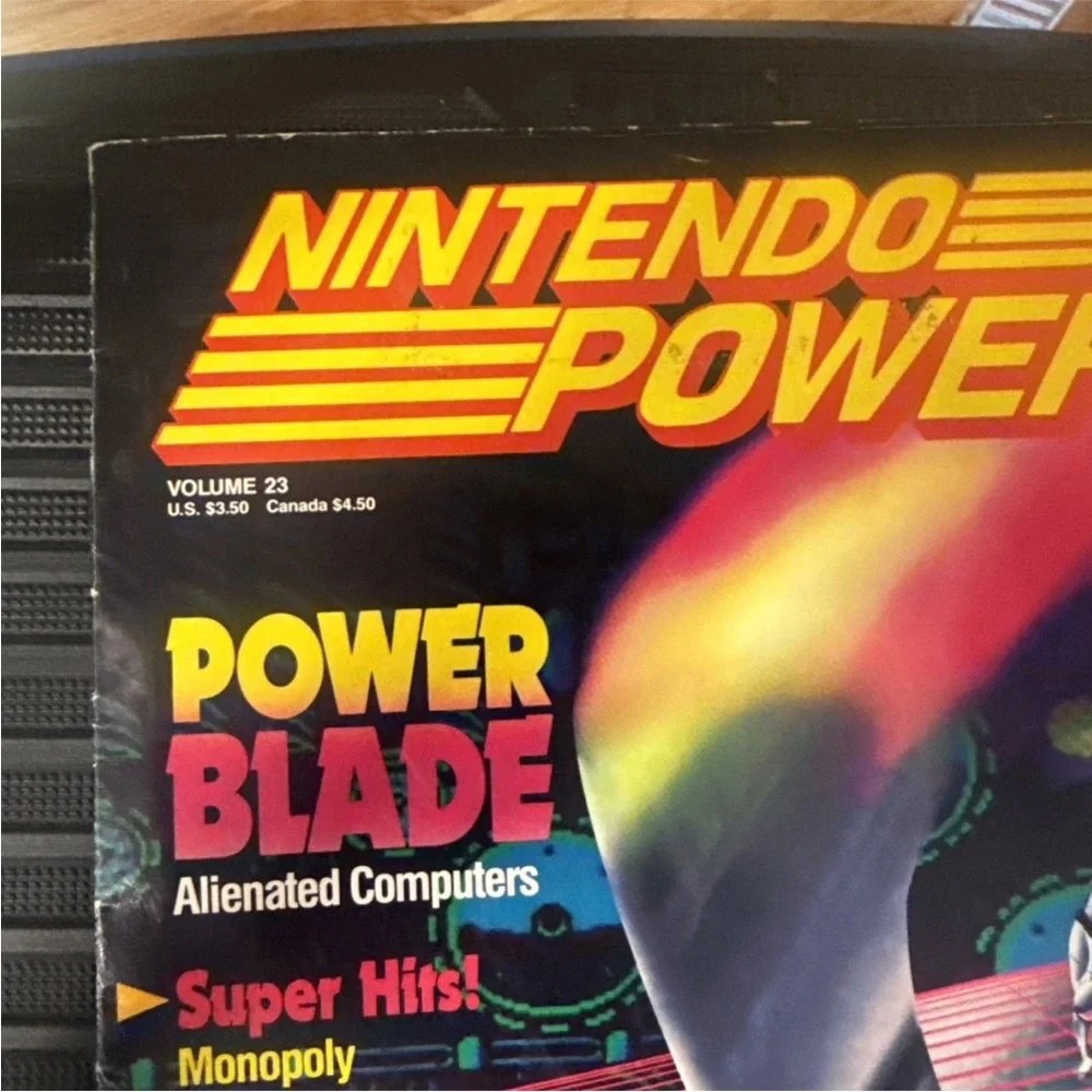 -Nintendo Power Magazine 23 Volume #23 Power Blade 1991 CGC Grade 9.6 MINT NES
